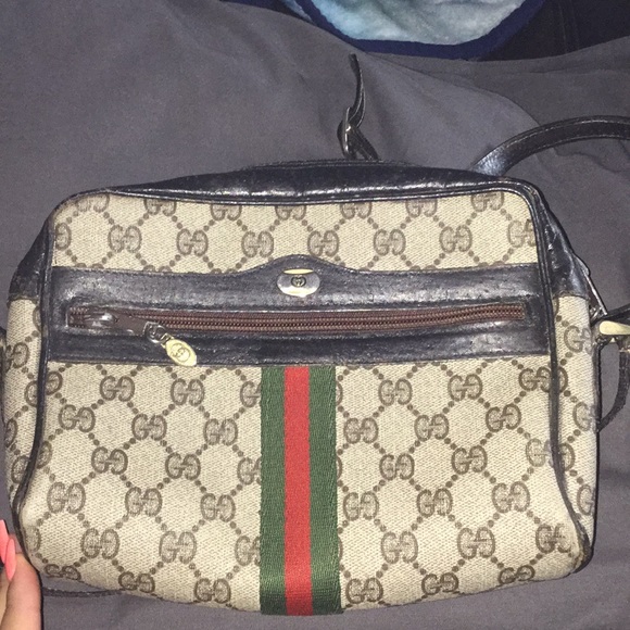 Gucci - Picture 1 of 5